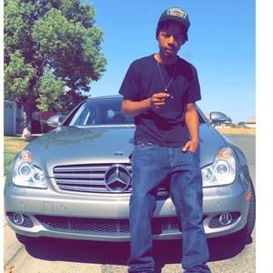 Meet your Posher, Raymond